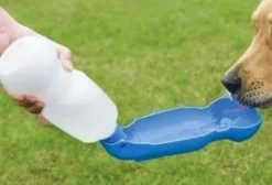 Savic Aqua-Boy Bebedero portátil 500 ml para perro